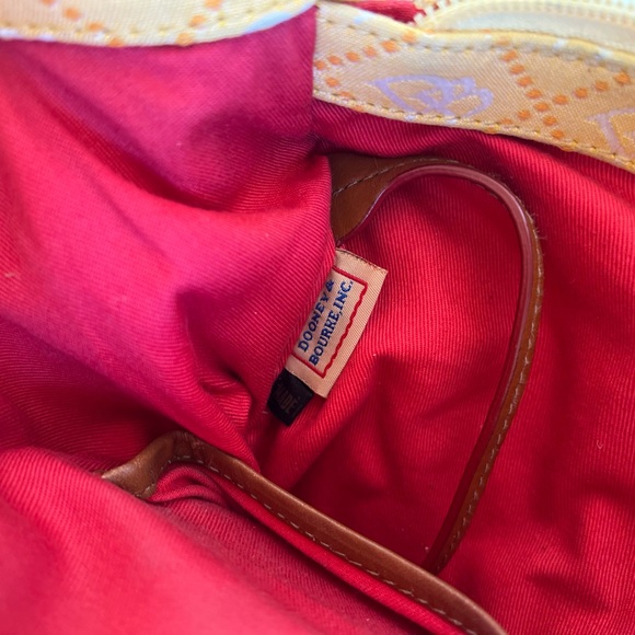 Dooney & Bourke North South signature print yellow canvas shoulder bag - Picture 8 of 12